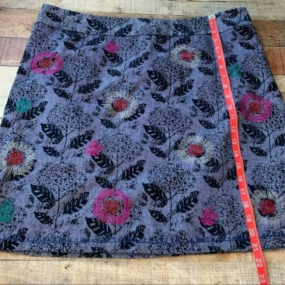 White stuff womens plus size knee length herringbone skirt embroidered flowers - Picture 3 of 9